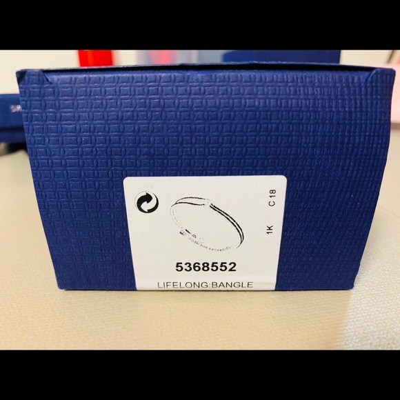 ❌SOLD❌Swarovski Bangle - Picture 4 of 4